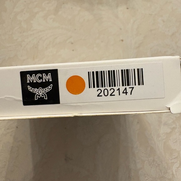 MCM Vibrant Orange Logo Envelope Clutch - Picture 12 of 13